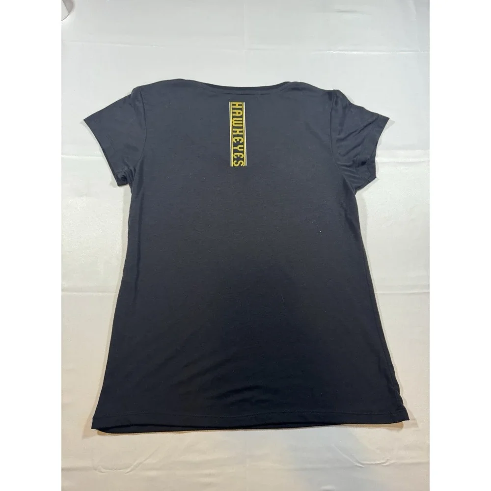 Iowa Hawkeyes T-shirt Colosseum Black V Neck Women's Sz L